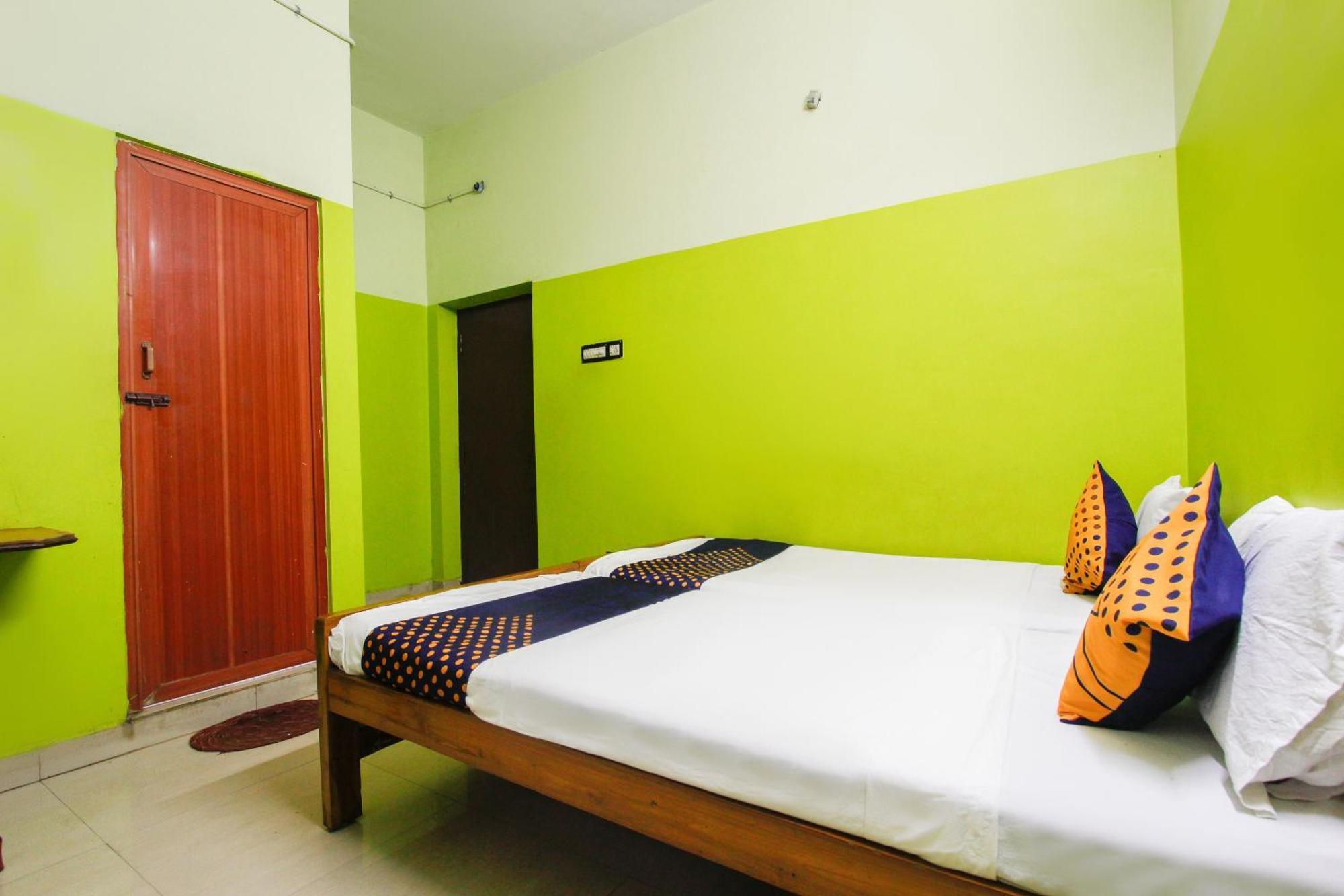 Spot On Senaithalaivar Residency Hotel Shencottah Bagian luar foto